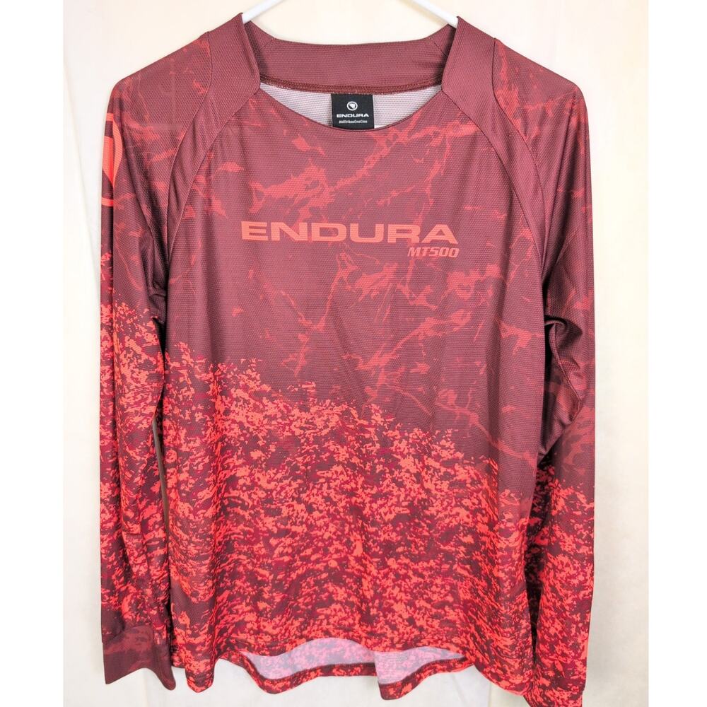 Endura MT500 cycling jersey top Size Lrg Orange Marble Sportswear Outdoors